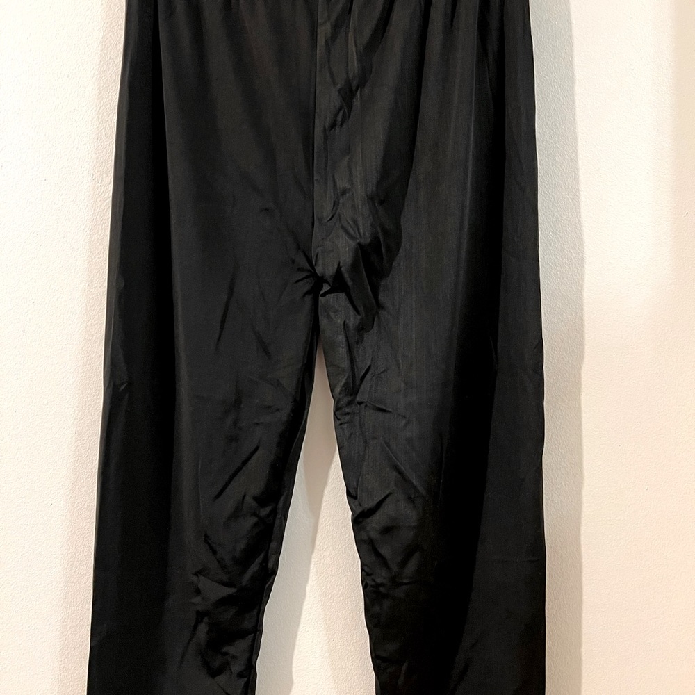 Sheer Hip Push UP Pencil Pants - Available in Burgundy Red / Ebony Black, Size S